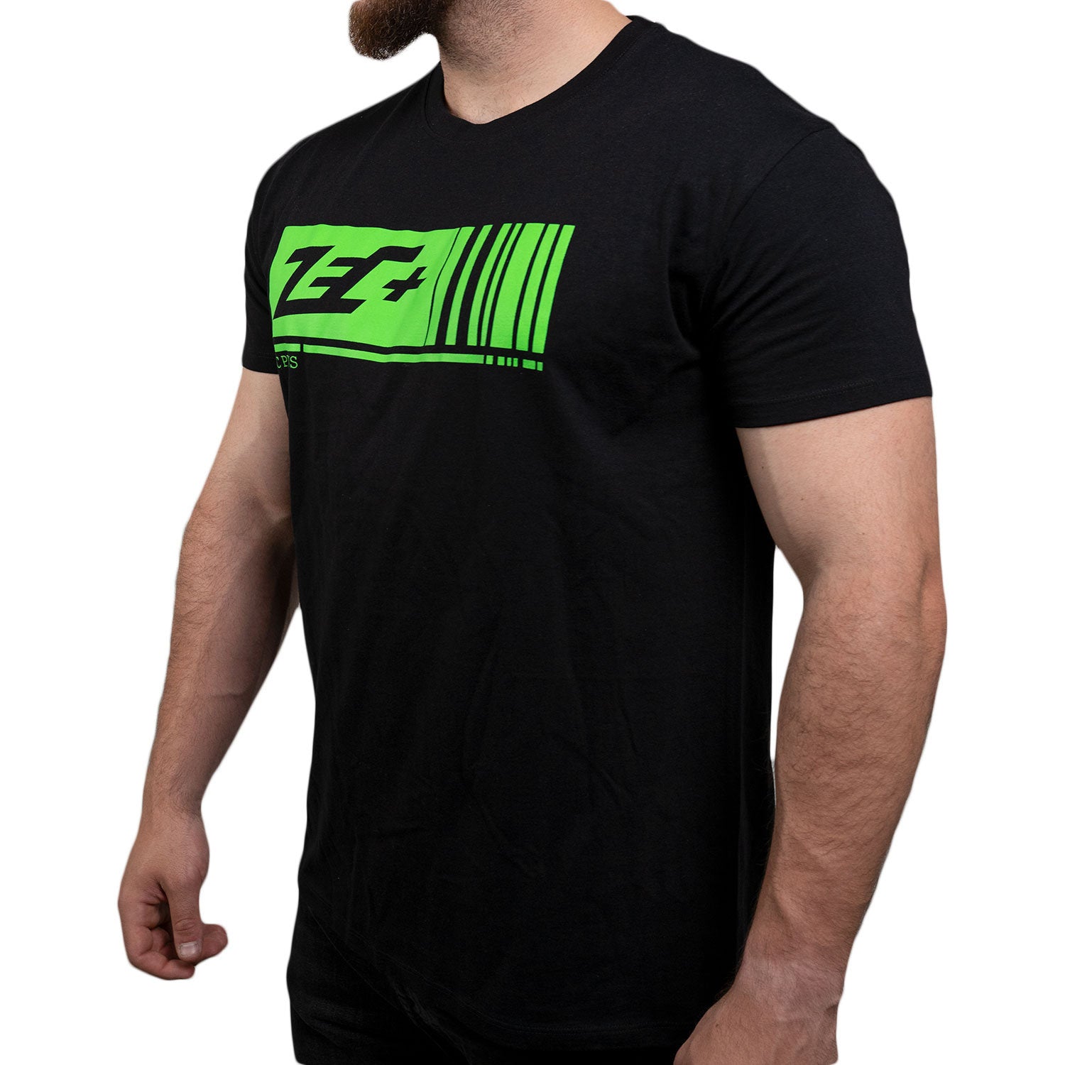 Schwarzes Herren T-Shirt schräg von links mit grünem Zec+ Barcode Logo